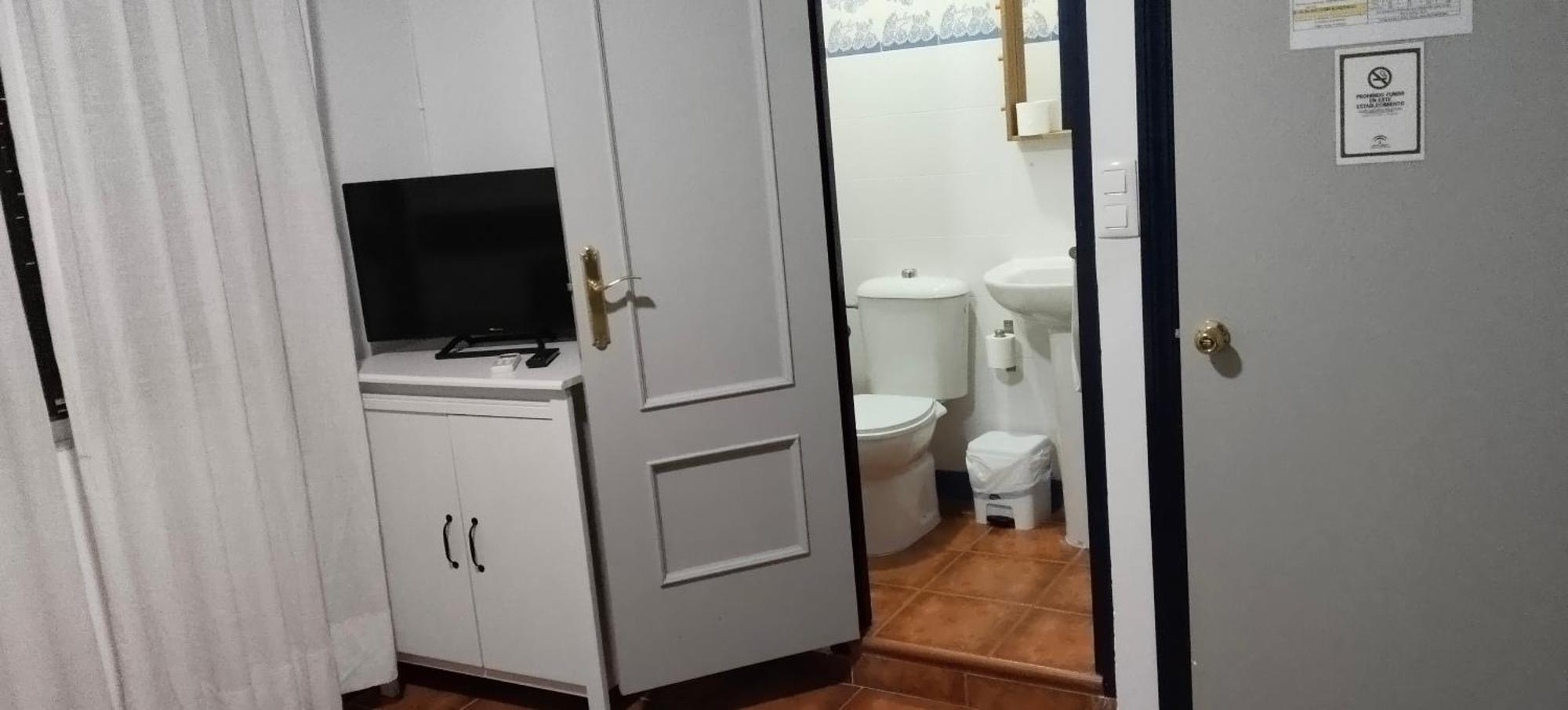 Hostal Puerto De Santa Maria El Puerto de Santa María Exteriör bild